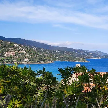 T2 Centre Ville/plage/commerces/clim