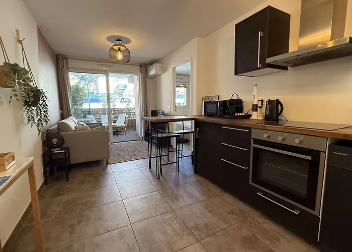 T2 Centre Ville/plage/commerces/clim